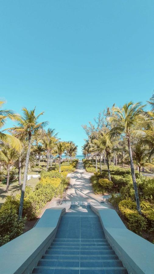 Outrigger Mauritius Beach Resort Bel Ombre Exterior foto